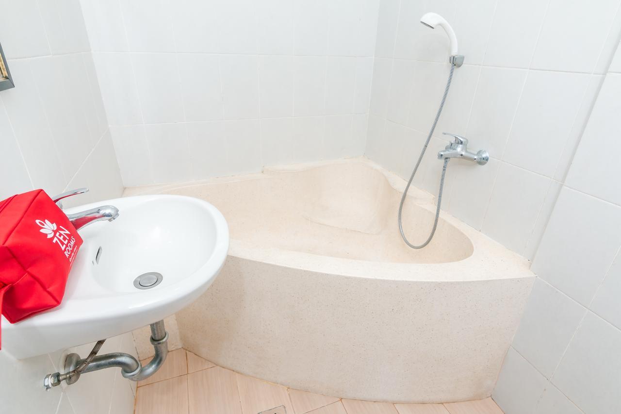 Zen Rooms Kuta Kubu Anyar 2 Zewnętrze zdjęcie